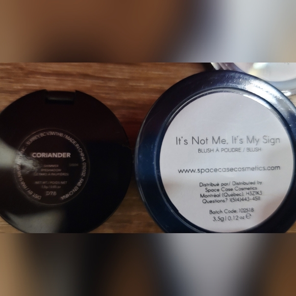 NYX Eyeshadow Lip and Face Bundle - Picture 4 of 5